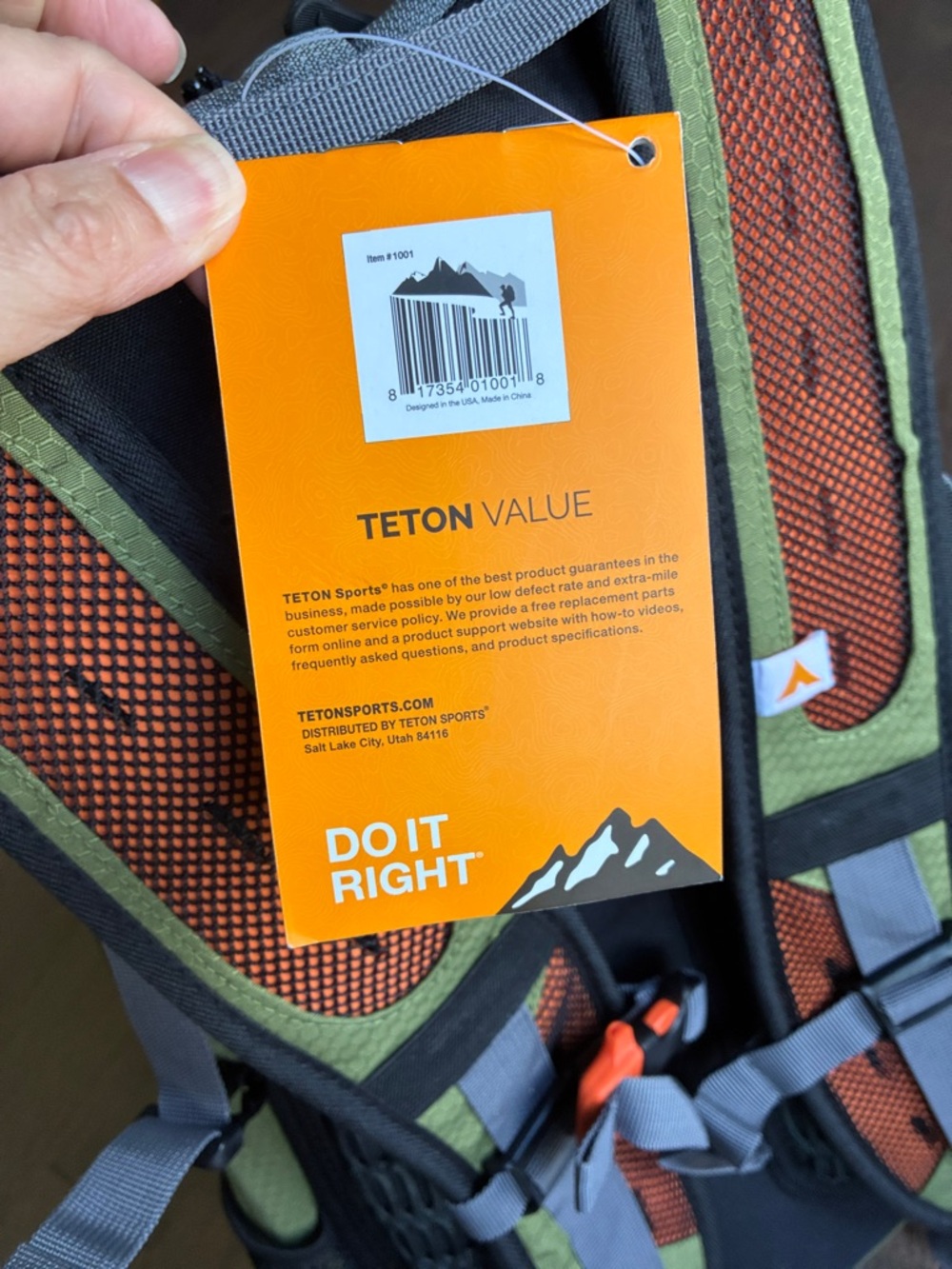 Teton OASIS 1100 HYDRATION Backback - Picture 8 of 10